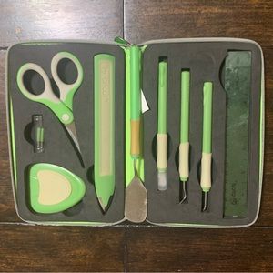 Cricut Tool Set w/Zippered Pouch
